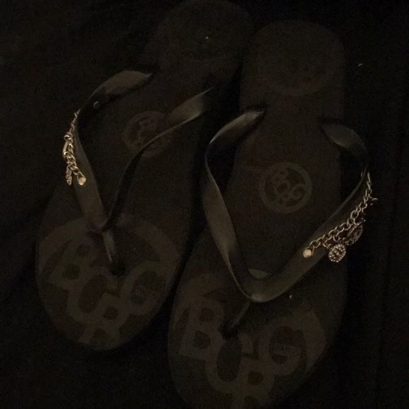 Bcbg flip flops - Picture 3 of 4